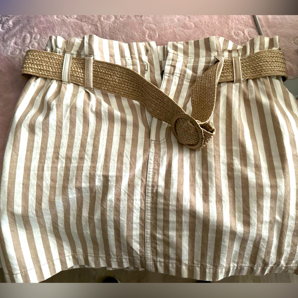Forever 21 striped skirt size large